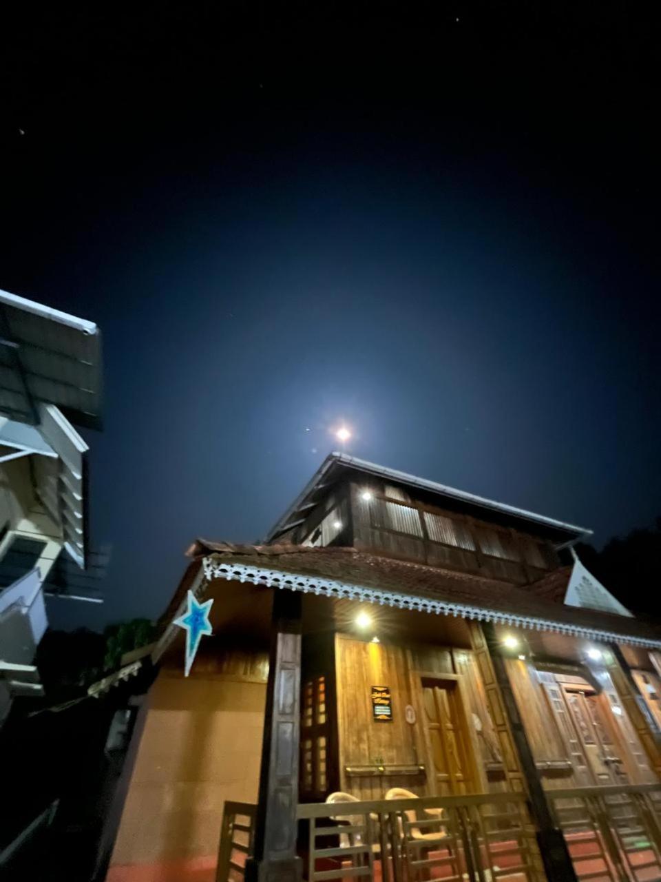 Kallana Jackroot Heritage Athirappilly 아파트 외부 사진